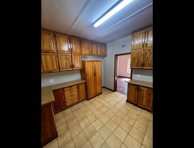 4 BEDROOM PROPERTY TO RENT IN MOKOPANE CENTRAL